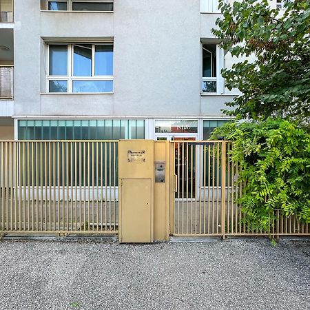 Calme Et Verdure: Vue Montagne - Terrasse - Wifi 格勒诺布尔 外观 照片